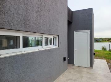 Terreno · 200m² · 4 Ambientes · Casa en Venta - 3 Dorm. 3 Baños - 1.000 m² - San Sebastián, Escobar