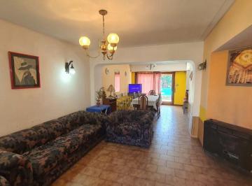 Casa de 4 ambientes, Mar del Plata · Alquiler Casa C/pileta Para 7 Personas