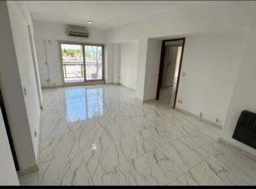 Departamento · 118m² · 4 Ambientes · 1 Cochera · Alquiler Departamento Quilmes Centro Centro 4 Ambientes con Cochera