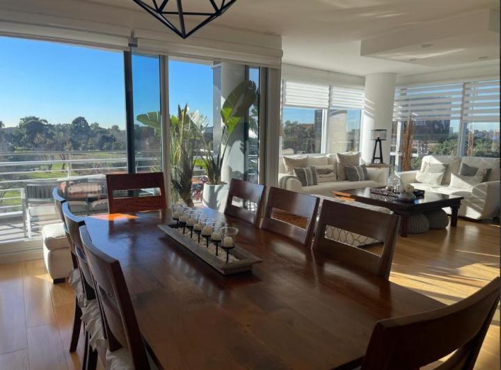 Departamento · 162m² · 4 Ambientes · 1 Cochera
