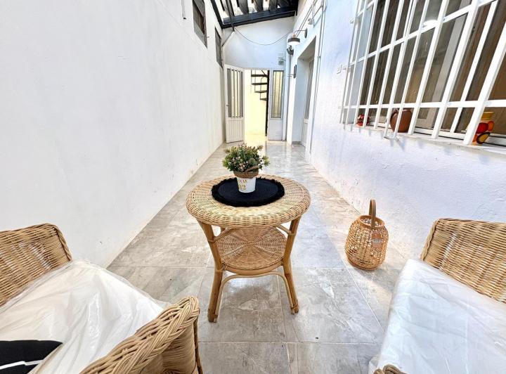 Casa · 75m² · 7 Ambientes · 1 Cochera