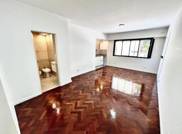 Departamento de 1 ambiente, Recoleta · Fantástico Mb Al Frente Refaccionado!