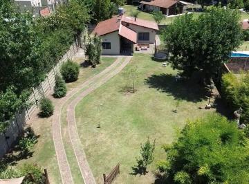 Quinta vacacional · 150m² · 3 Ambientes · 1 Cochera · Quinta Francisco Alvarez 1500 m² a 10 Cuadras de La Estacion