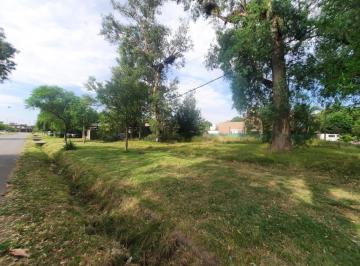 Terreno · 293m² · Venta Terreno Barrio Tango Esquina Arboles Añejos Permuta