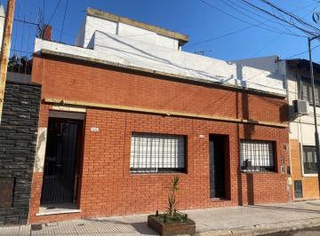 PH de 3 ambientes, Monte Castro · Monte Castro - Psje. H de Almeida PH 3 Amb con Entrada Independiente Patio y Tza Oportunidad