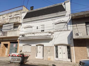 Casa · 111m² · 7 Ambientes · Casa Dos Dorm. Comodin/ Pasaje Conde 500