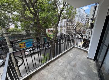 Departamento · 55m² · 2 Ambientes · Excelente Depto 2. Amb Al Frente Al Balcon