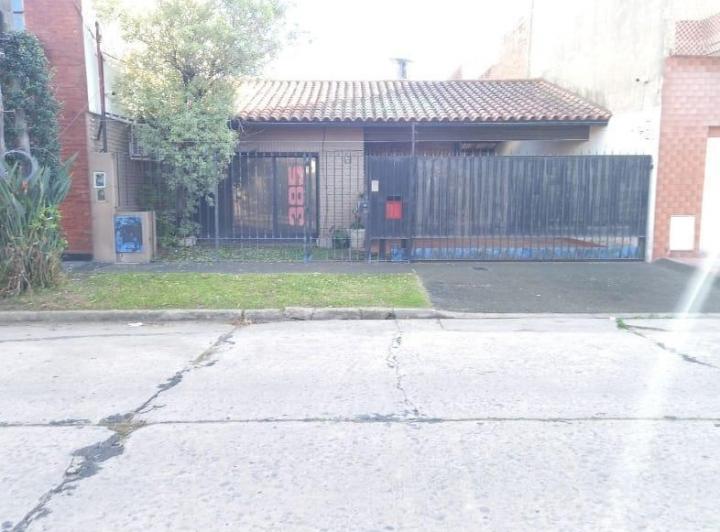 Casa · 179m² · 4 Ambientes · 4 Cocheras