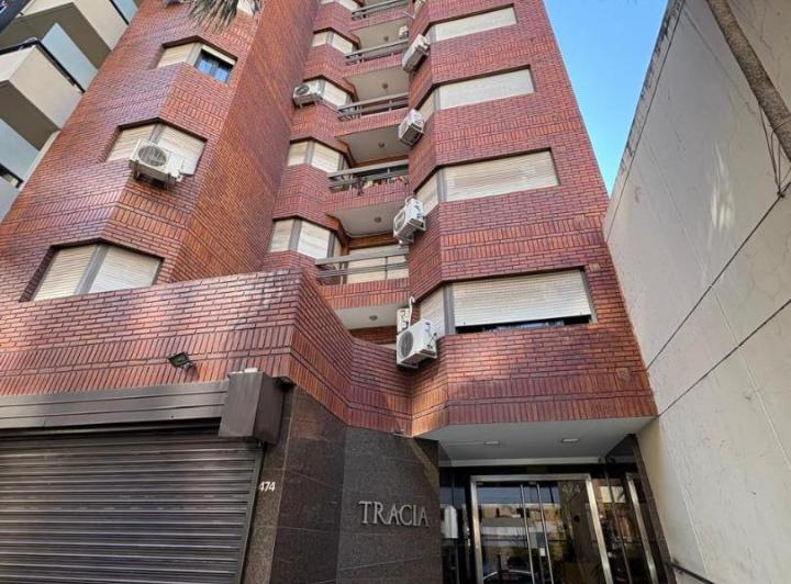 Departamento · 75m² · 4 Ambientes