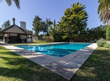 piscina · Lote Interno con Piscina - Calle Principal - Campo Chico