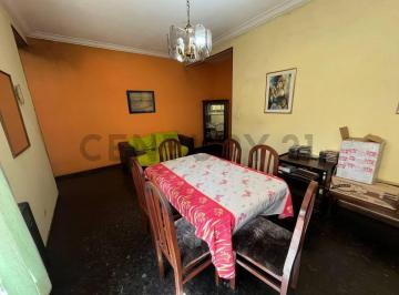 Departamento · 74m² · 4 Ambientes · Venta Departamento 3 Ambientes en Barracas
