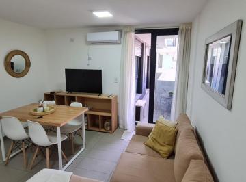 Departamento · 65m² · 3 Ambientes · Departamento Dos Dorm. en Venta