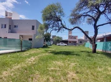 Terreno · 476m² · Terreno en Venta en Villa Catalina, Escritura, Listo Para Edificar