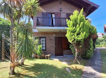 PH · 103m² · 6 Ambientes · 2 Cocheras · Venta - Villa Gesell - 2 Cabañas de 3 Amb C/ Cochera – a 300 m. del Mar - Equipadas y Amobladas