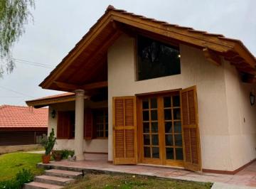 Casa de 5 ambientes, Ciudad de Mendoza · Casa Alquiler Barrio Dalvian 3 Dorm