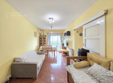 Departamento · 65m² · 3 Ambientes · 1 Cochera · Venta Departamento 3 Amb con Cochera Apto Credito