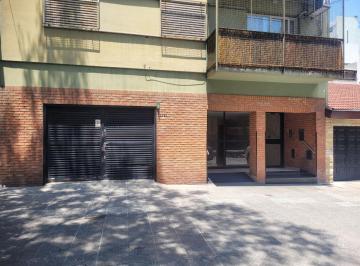 Departamento de 3 ambientes, Villa Urquiza · Luminoso 3 Ambientes de 52 m² Lateral con Baulera en Venta en Villa Urquiza