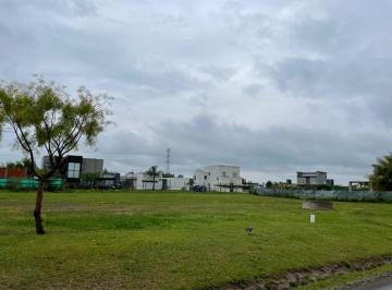 Terreno · 600m² · Lote en Barrio El Ensueño
