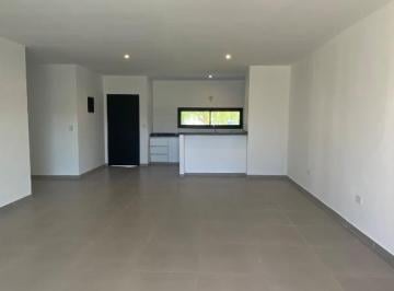 Casa · 104m² · 4 Ambientes · 4 Cocheras · Casa 4 Ambientes en San Ramón
