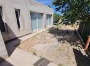 Casa · 127m² · 1 Ambiente · Casa en Piedras Blancas, General Fernandez Oro