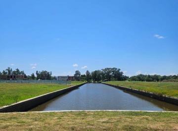 LHP-LHP-3214_2 · Lote en Venta Al Rio - Barrio Nautico Villanueva