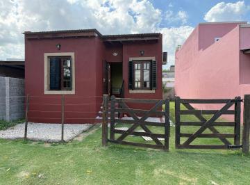 Casa de 2 ambientes, San Antonio de Areco · Del Moro 246. San Antonio de Areco