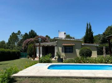 Casa de 5 ambientes, Santa Rosa de Calamuchita · Alquiler Temporal en Santa Rosa de Calamuchita - Casa con Pileta