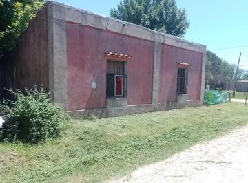 Casa · 77m² · 3 Ambientes · Duggan - Casa Estilo Rural - a Reciclar