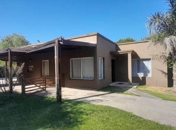 Casa · 500m² · 4 Ambientes · 2 Cocheras · Oportunidad - Retasada - Casa en La Cuesta