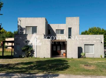 Casa de 7 ambientes, Campana · Alquiler Permanente Casa Bº Cardales Village
