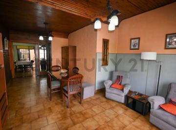 PH · 120m² · 4 Ambientes · PH en Venta 4 Ambientes con Terraza Propia – Sin Expensas – Ramos Mejía