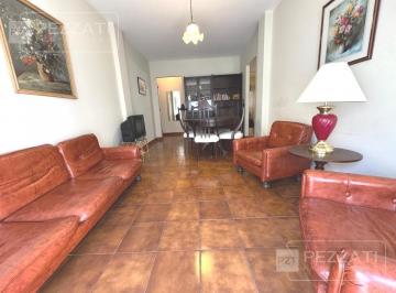 Departamento · 60m² · 3 Ambientes · Departamento de 3 Ambientes con Dependencia. Z/ Plaza Colon. Colon y Arenales. Externo. Balcon.