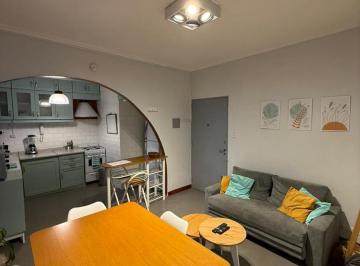Departamento · 39m² · 2 Ambientes · Venta/alquiler Departamento Dos Ambientes Luminoso Amplio con Patio Primer Piso Al Contra Frente