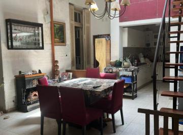 Casa de 6 ambientes, La Paternal · Venta Casa 5 Dorm - Paternal