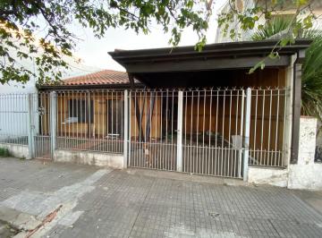 Casa · 215m² · 3 Ambientes · 1 Cochera · Casa Idela Inversion. Excelente Ubicacion