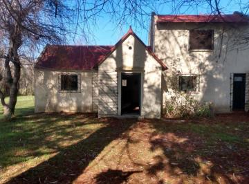 Casa · 50m² · 3 Ambientes · En Venta Quinta en Islas del Ibicuy Sobre Río Paranacito a 6 Km de Paranacito. a Unos 14 Km Más