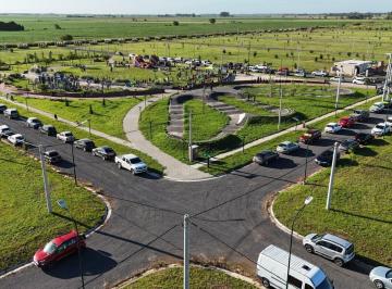 Terreno · 330m² · Los Pinos 4. Ruta 18 a 10 Minutos Rosario. Lotes C/ Posesión de 370 m en 18.000 Usd. Anticipo 8