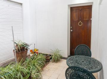 Casa · 166m² · 6 Ambientes · Casa Interna 3 Dorm. con Patio y Terraza - Av Pellegrini 1100