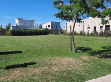 Terreno · 490m² · Terreno de 490 m² en Venta en Santa Emilia