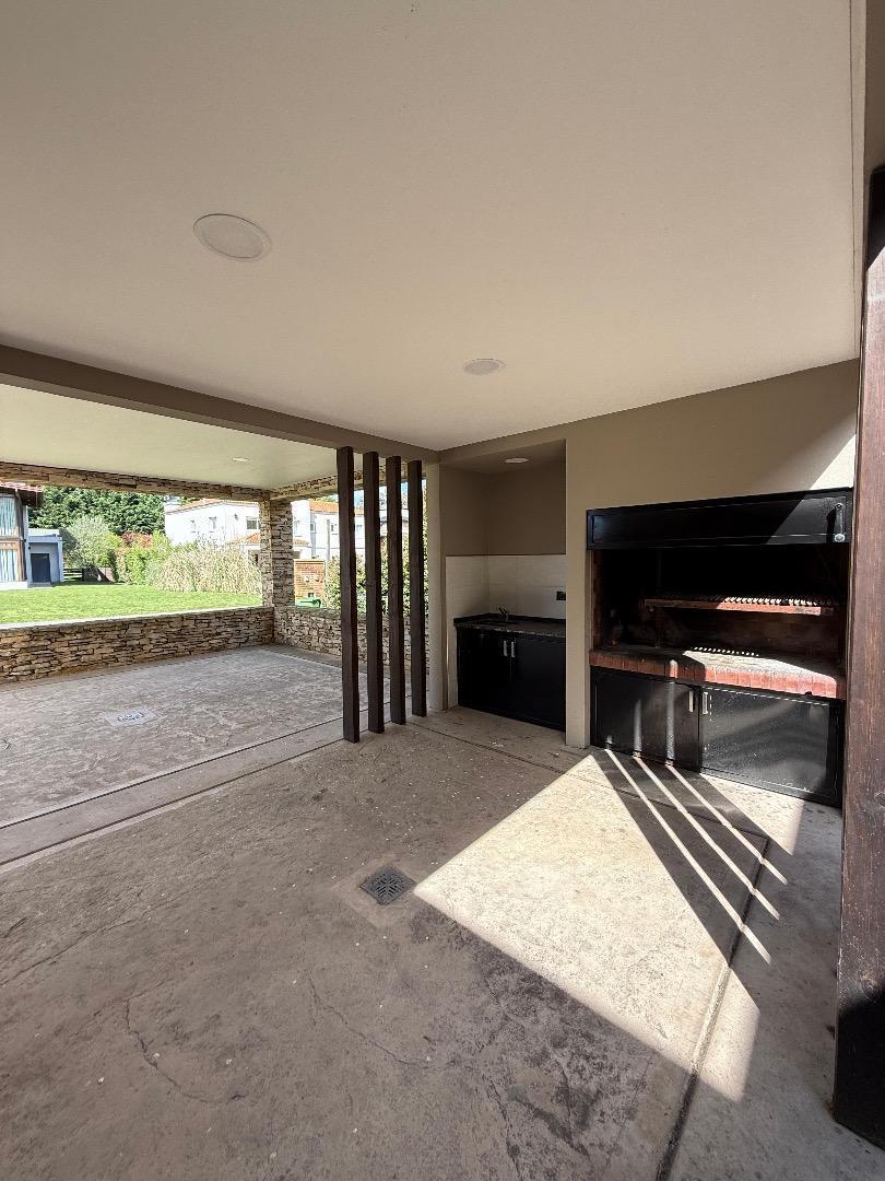 Dueño vende hermosa casa en rumenco