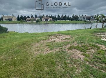Terreno · 855m² · Venta de Lote Al Agua en Barrio El Naudir, Acepta Financiación