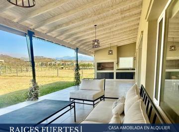 Casa · 3 Dormitorios · 2 Cocheras · Casa - Praderas de San Lorenzo