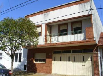 Departamento · 90m² · 3 Dormitorios · 1 Cochera · Departamento - La Plata