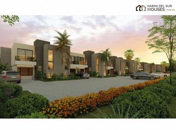 Casa · 139m² · 4 Ambientes · 2 Cocheras · Casa en Haras del Sur III con 160 m² y 3 Dorm. en Venta
