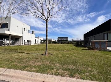 Terreno · 510m² · Venta Lote Interno Barrio San Pablo Pilar