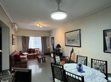 APF-APF-238_2 · Casa 5 Ambientes. | Fabre Al 1000