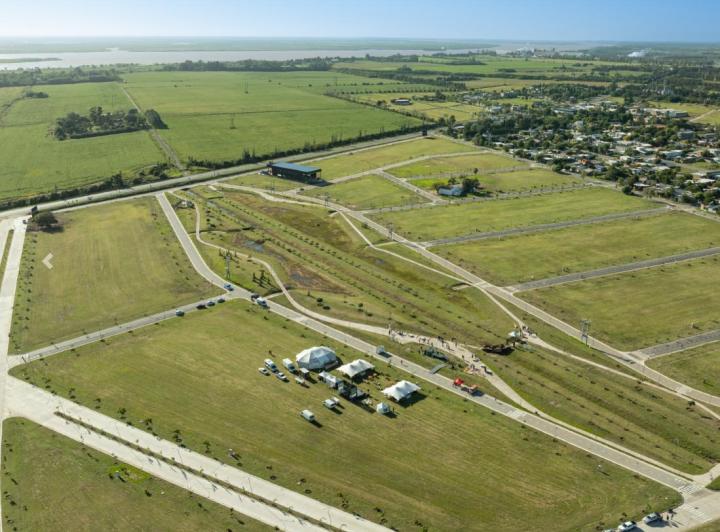 Terreno · 300m²