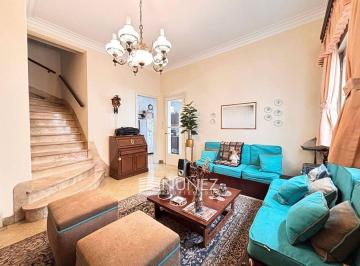 ANC-ANC-1580_2 · Venta Casa 5 Ambientes en Bernal, Quilmes