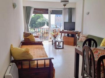 Departamento de 3 ambientes, Mar del Plata · Venta Departamento 3 Ambientes con Dependencia y Espacio de Cochera Cubierta Frente a Plaza Colón