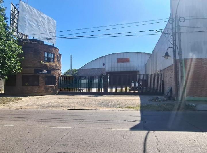Depósito · 955m²